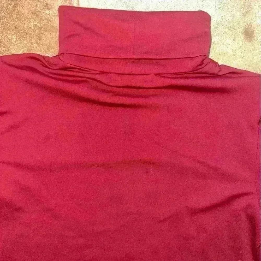 Rachel Parcell Maroon Puff Sleeve Turtleneck, Size M - Picture 7 of 7
